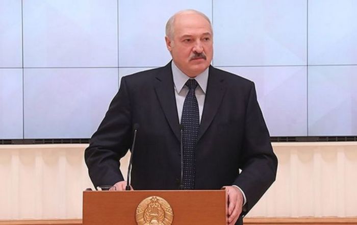 Лукашенко заявил о вмешательстве России в выборы в Беларуси