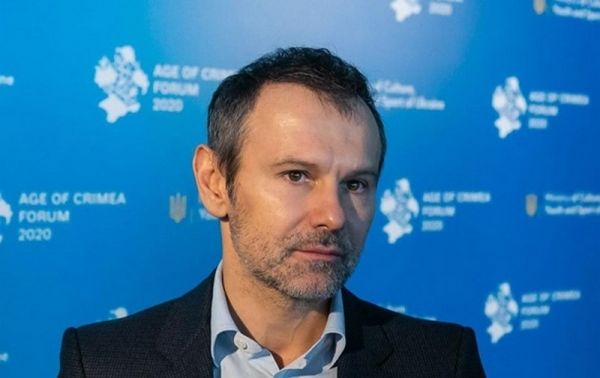 Вакарчук написал заявление о выходе из фракции «Голос»