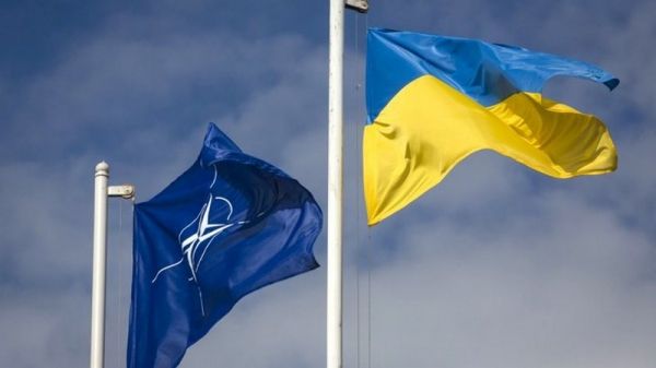 В МИД рассказали, когда НАТО сможет разместить свои базы в Украине