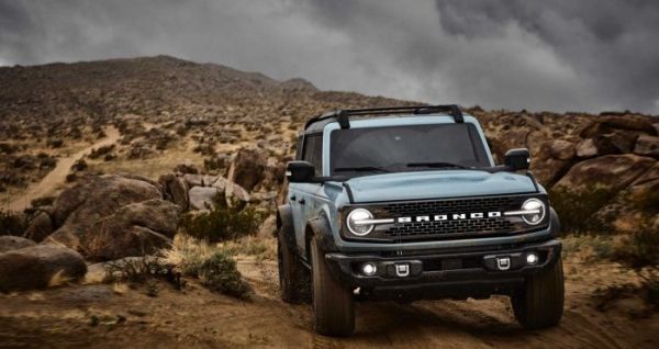 Ford Bronco 2021 показали на официальных снимках