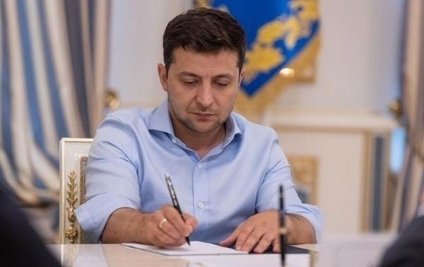 Зеленский подписал указы о назначении 37 судей