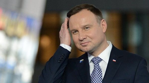Президент Польши в Лондоне заявил, что Россия не является врагом НАТО
