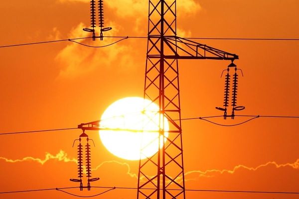    Тарифы на электроэнергию 2020 в Украине потянут за собой всё остальное - новости Украина    