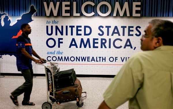     Запрет на поездки из Европы - Кто сможет въехать в США - новости мира    
