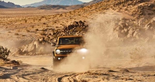 Ford Bronco 2021 показали на официальных снимках