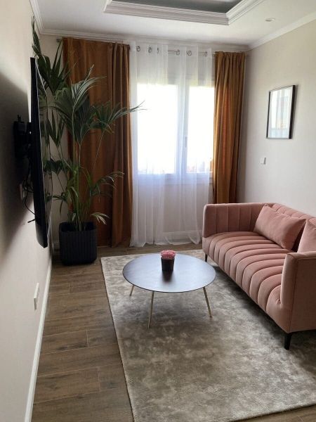     Дом Шария в Испании - блогер показал фотографии комнат виллы - новости мира    