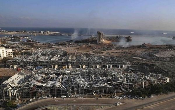 Президент Ливана назвал еще одну возможную причину взрыва в Бейруте