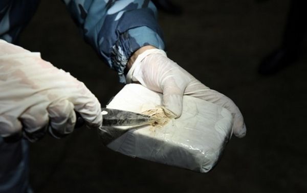 Везли в Австралию: разбился самолет с сотнями килограммов кокаина