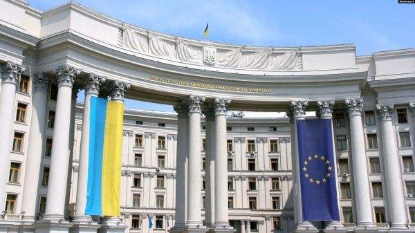 Украина расторгла соглашение о торговых представительствах с Россией