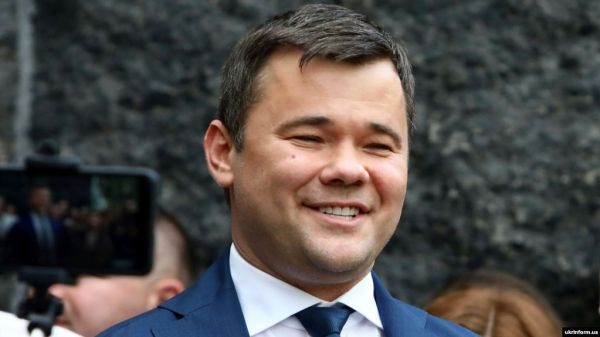Богдан: Сотрудники Офиса президента периодически встречаются с Порошенко