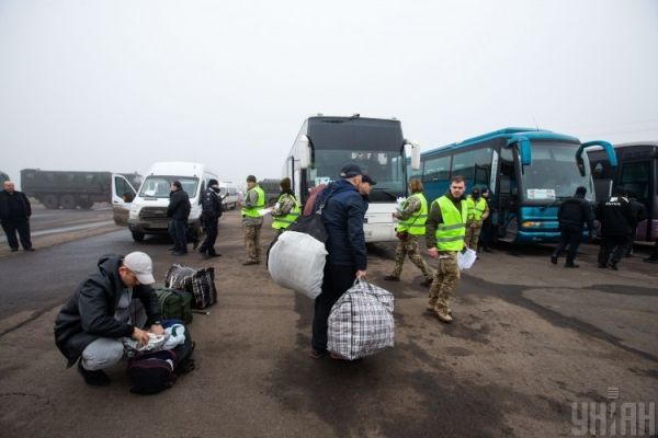     Обмен пленными с ОРДЛО - в ТКГ рассказали, как готовится очередной обмен пленными на Донбассе - новости Украины    