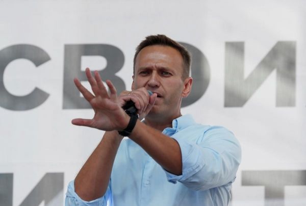     Отравление Навального - как бутылку со следами Новичка вывезли в ФРГ - новости мира    