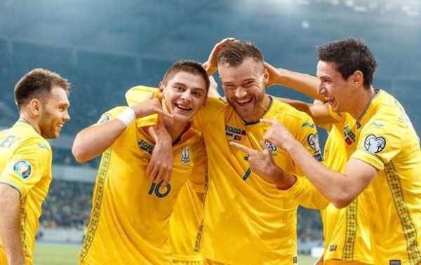 Сборная Украины ни разу не проигрывала во Львове - 17 побед, 2 ничьи