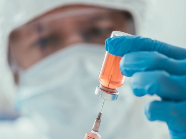 В Словакии на коронавирус бесплатно проверят 90% населения