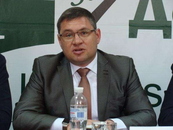 Рищук, который проходил по делу Гандзюк, победил на выборах главы Олешковской ОТГ