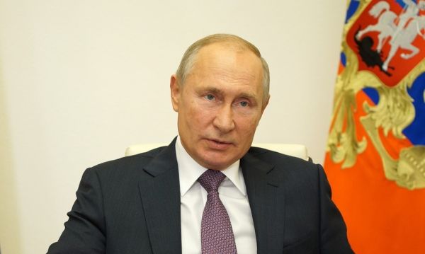 Путин от имени российского народа выразил благодарность партии 