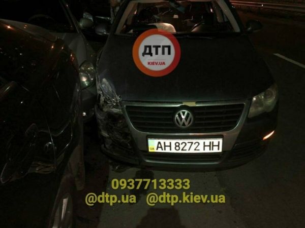 В Киеве пьяный водитель протаранил три авто и попытался свалить вину на жену