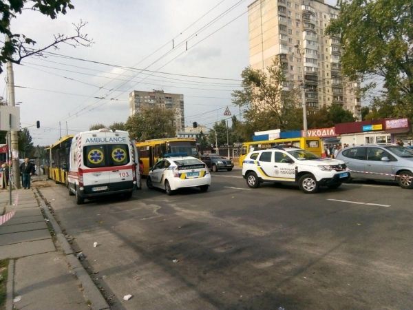     Новости Киеве - на проспекте Свободы маршрутка сбила насмерть человека - новости Украины    