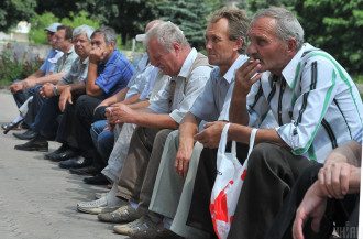     Украинским пенсионерам доплатят: в Минсоцполитики рассказали, кому с 1 октября добавят 400 гривень    