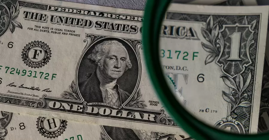 Доллар пошел в рост: что будет с курсом в конце ноября - Новости экономики