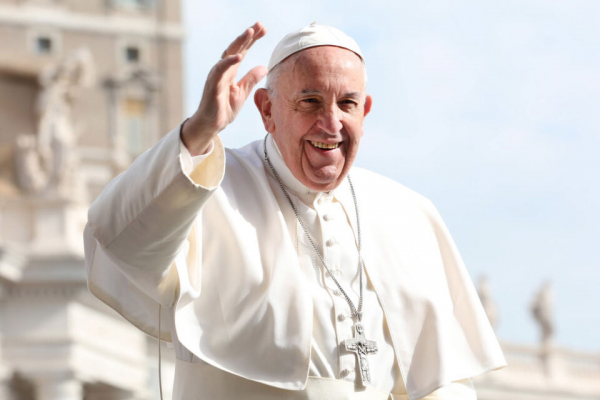 Папа Римский раскрыл секрет крепкого брака: помогут три слова