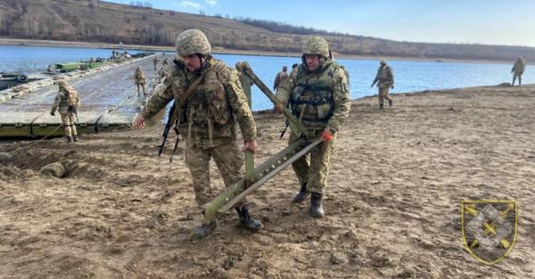 Нашли, на чем экономить – о урезании выплат военным - Новости экономики