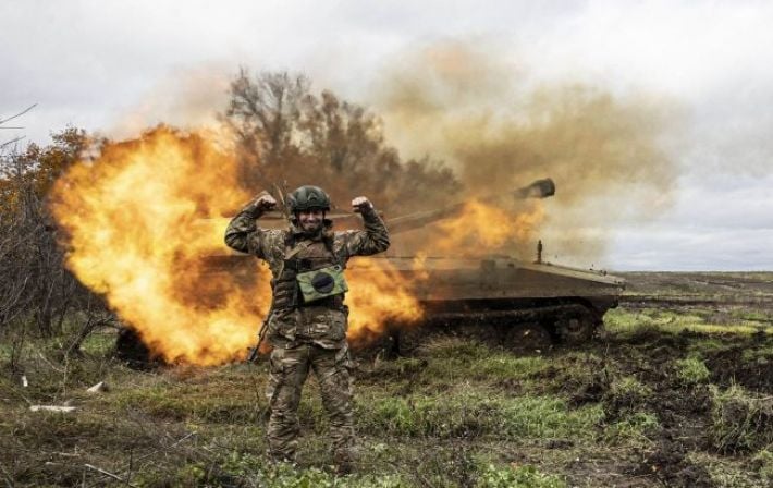 ВСУ уничтожили два склада боеприпасов противника, а Россия нанесла 28 авиаударов, - Генштаб