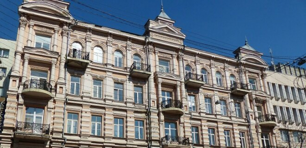 
Антимонопольний комітет дозволив бізнесмену Григор'єву купити готель у центрі Києва 