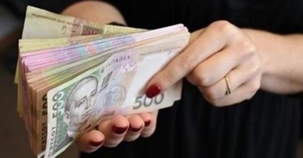 Мінімальна зарплата 8000 грн: навіщо підвищувати соцстандарти під час війни