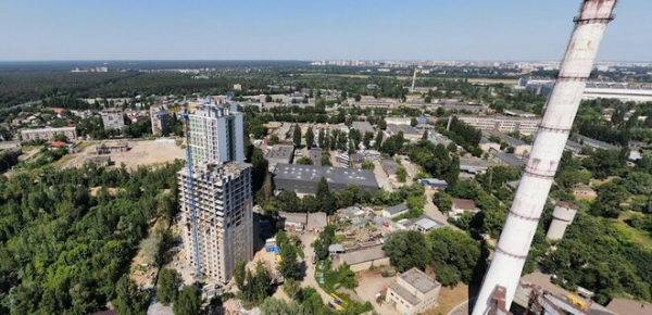 
У Києві в орендаря відсудили 4 га землі, на якій будують ЖК Академ-Квартал 