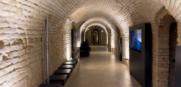 
На реконструкцію укриття у Луцьку витратили 2,3 млн євро. Це підземелля XIV ст. – фото 