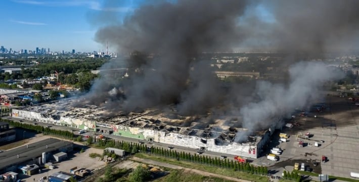 Это русофобия: в Кремле ответили на обвинения Польши в поджоге ТЦ на 65 тысяч "квадратов"