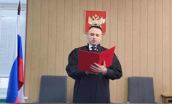 В Мелитополь привезли подозреваемую в убийстве 7-летней девочки: ей избрали меру пресечения