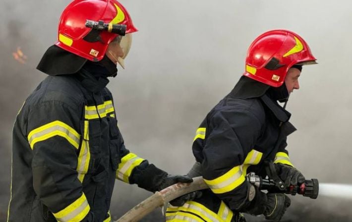 В Харькове загорелось здание ТЦК: что стало причиной