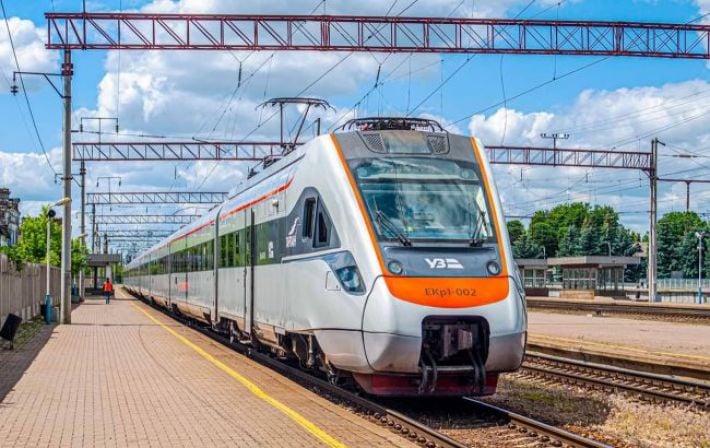РФ развернула массированные атаки на железную дорогу: в "Укрзализныце" назвали цели врага