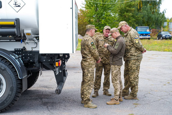 Вінниця передала 120-й бригаді три паливозаправники Вінниця передала 120-й бригаді три паливозаправники