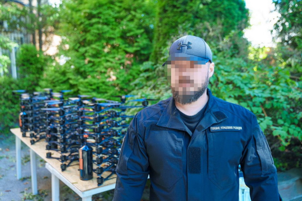 Вінниця передала пікап і дрони для спецпідрозділу «Артан»