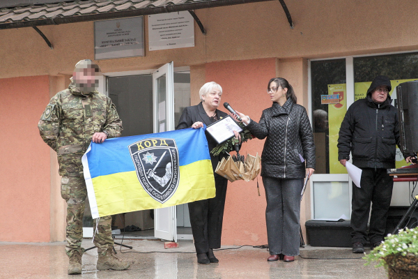 У п’яти ліцеях Вінниці відкрили пам’ятні знаки на честь полеглих воїнів-випускників