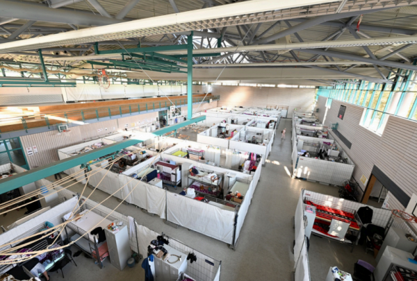 Українці, які пройшли табори для біженців у ЄС: це одночасно і підтримка, і випробування на витривалість Українці, які пройшли табори для біженців у ЄС: це одночасно і підтримка, і випробування на витривалість