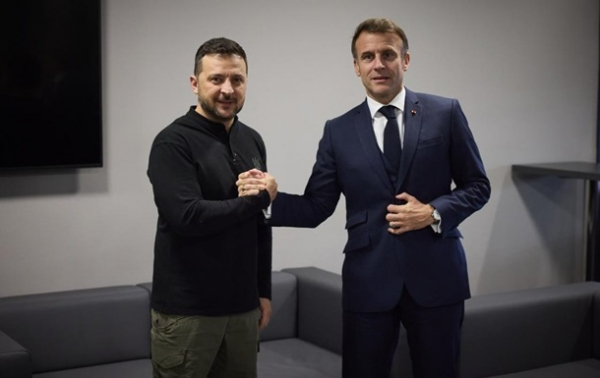 Макрон і Зеленський відвідали штаб-квартиру "багатонаціональних сил"