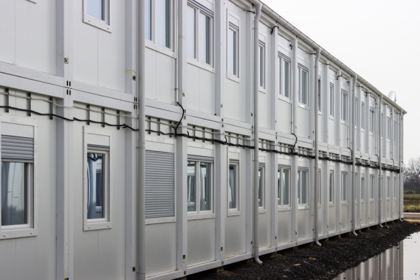 Українці, які пройшли табори для біженців у ЄС: це одночасно і підтримка, і випробування на витривалість Українці, які пройшли табори для біженців у ЄС: це одночасно і підтримка, і випробування на витривалість