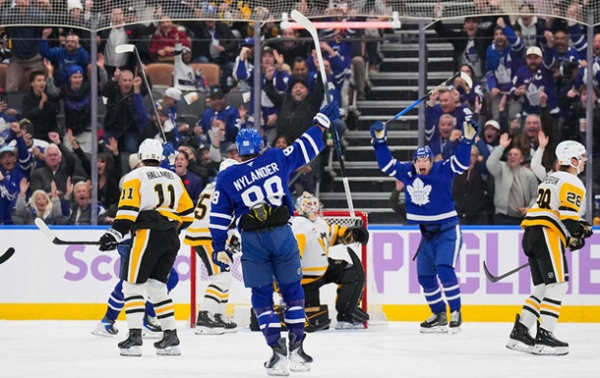 НХЛ: Торонто у важкій боротьбі переміг Піттсбург НХЛ: Торонто у важкій боротьбі переміг Піттсбург