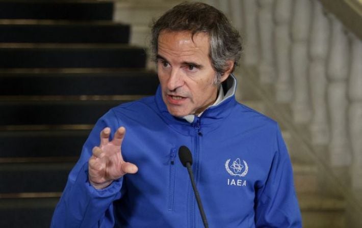 Две украинские АЭС снизили мощность после удара России