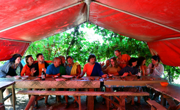Київ проти Ермітажу: що відомо про головного «розкопника» античного Криму, заарештованого в Польщі Київ проти Ермітажу: що відомо про головного «розкопника» античного Криму, заарештованого в Польщі