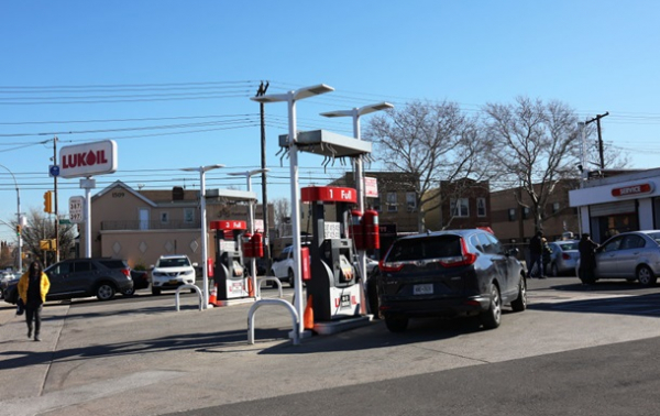 В США Лукойл змушений працювати лише з дрібними банками - ЗМІ В США Лукойл змушений працювати лише з дрібними банками - ЗМІ