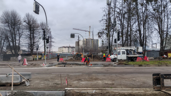 У Вінниці доробляють пішохідний перехід на Барському шосе