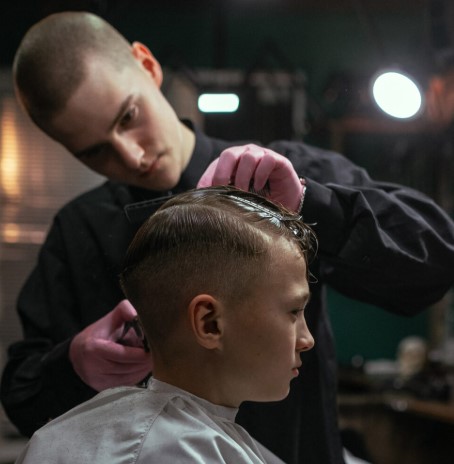 Де підстригти дитину у Вінниці: найпопулярніші перукарні міста Де підстригти дитину у Вінниці: найпопулярніші перукарні міста