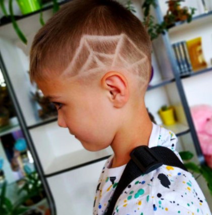 Де підстригти дитину у Вінниці: найпопулярніші перукарні міста Де підстригти дитину у Вінниці: найпопулярніші перукарні міста