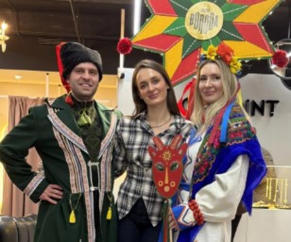 У Вінниці колядували у ресторанах, ТЦ та спортзалах: воїнам зібрали понад 80 тисяч