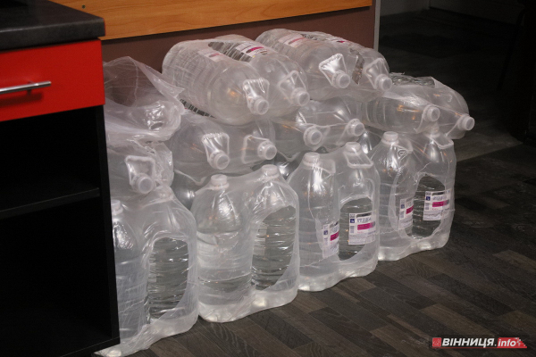 Пункт незламності: як у Вінниці працюють місця, де можна зігрітись й зарядити техніку